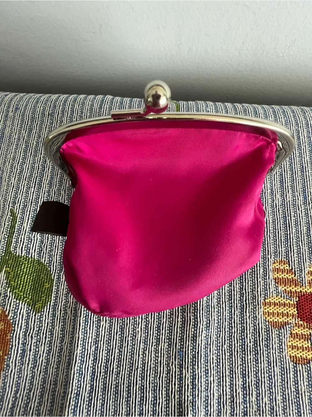 Coach Rare Y2K Pink Signature Kiss-Lock Coin  Purse - Picture 8 of 9